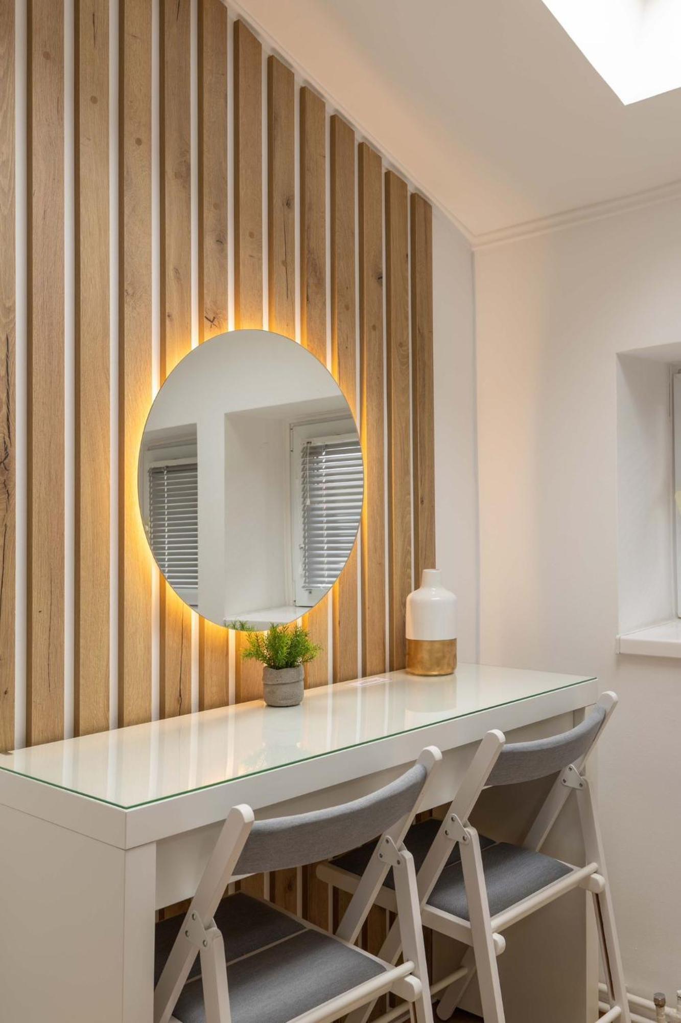 Brent Collection - Apartments In City Center Novi Sad Esterno foto